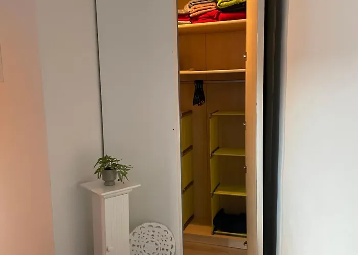 Meine Schoene In Der Naehe Der Spree *